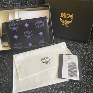 MCM Key Pouch in leather- like new
